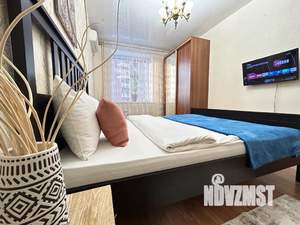 1-к квартира, посуточно, 40м2, 2/14 этаж
