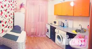 1-к квартира, посуточно, 35м2, 6/9 этаж