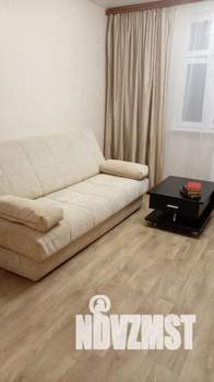 1-к квартира, посуточно, 30м2, 11/16 этаж