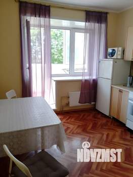 1-к квартира, посуточно, 40м2, 4/9 этаж