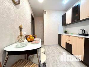 2-к квартира, посуточно, 50м2, 1/1 этаж