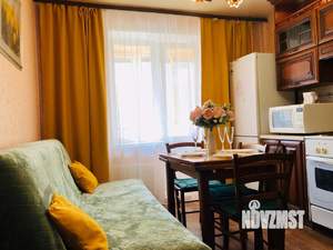 1-к квартира, посуточно, 41м2, 3/10 этаж