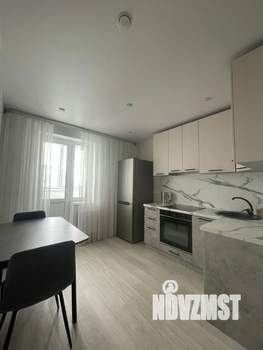 1-к квартира, посуточно, 39м2, 17/25 этаж