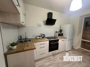 1-к квартира, посуточно, 41м2, 2/10 этаж