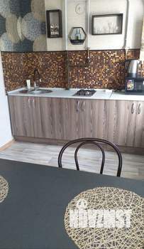 Студия квартира, посуточно, 45м2, 2/3 этаж