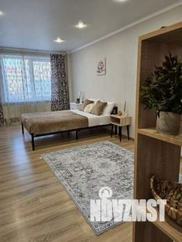 1-к квартира, посуточно, 38м2, 1/1 этаж