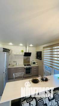 Студия квартира, посуточно, 40м2, 9/18 этаж