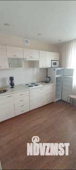 1-к квартира, посуточно, 52м2, 3/10 этаж