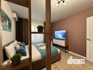 1-к квартира, посуточно, 38м2, 9/10 этаж