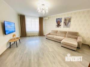 2-к квартира, посуточно, 75м2, 1/1 этаж