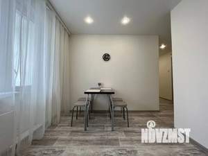 1-к квартира, посуточно, 40м2, 9/9 этаж