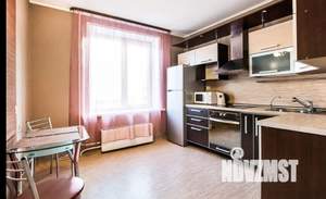 1-к квартира, посуточно, 40м2, 1/1 этаж