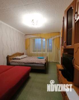 1-к квартира, посуточно, 40м2, 1/9 этаж