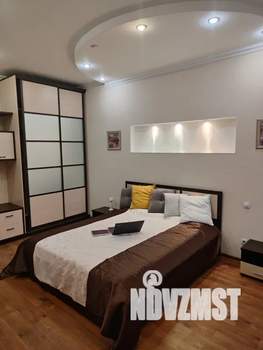 2-к квартира, посуточно, 72м2, 1/9 этаж