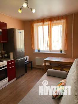 1-к квартира, посуточно, 38м2, 4/9 этаж