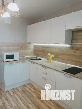 1-к квартира, посуточно, 40м2, 21/26 этаж