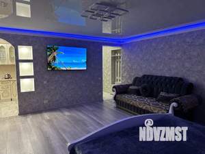 1-к квартира, посуточно, 55м2, 2/5 этаж