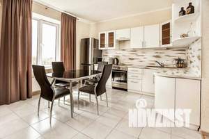 2-к квартира, посуточно, 60м2, 6/14 этаж