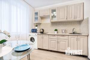 1-к квартира, посуточно, 34м2, 8/9 этаж