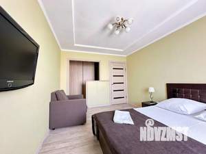 1-к квартира, посуточно, 37м2, 1/1 этаж