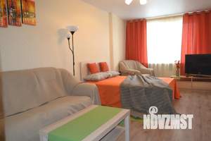 1-к квартира, посуточно, 40м2, 9/10 этаж