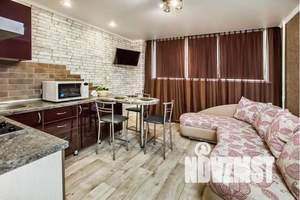 1-к квартира, посуточно, 45м2, 7/18 этаж