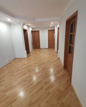 4-к квартира, на длительный срок, 75м2, 3/5 этаж