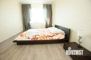 2-к квартира, посуточно, 55м2, 3/18 этаж