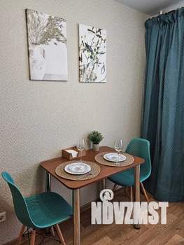 1-к квартира, посуточно, 38м2, 2/10 этаж