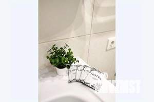 1-к квартира, посуточно, 42м2, 6/14 этаж