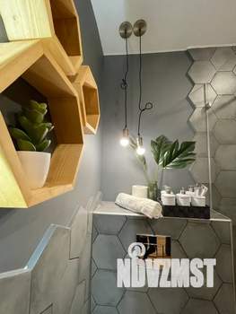 Студия квартира, посуточно, 25м2, 1/10 этаж