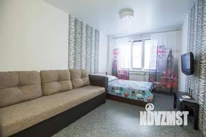 1-к квартира, посуточно, 38м2, 6/9 этаж