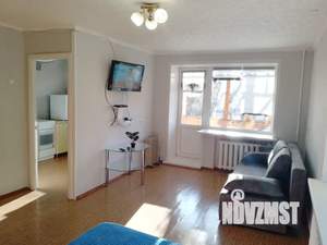 1-к квартира, посуточно, 35м2, 3/4 этаж