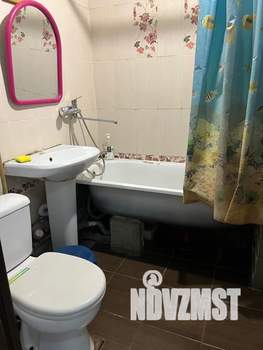 2-к квартира, посуточно, 45м2, 5/5 этаж
