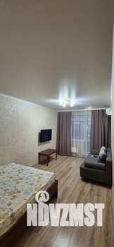 1-к квартира, посуточно, 39м2, 10/10 этаж