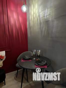 Студия квартира, посуточно, 28м2, 1/9 этаж