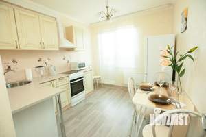 2-к квартира, посуточно, 55м2, 3/18 этаж