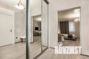 1-к квартира, посуточно, 35м2, 3/16 этаж