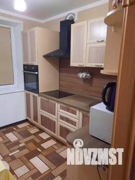 1-к квартира, посуточно, 33м2, 8/9 этаж