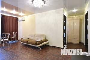 3-к квартира, посуточно, 57м2, 2/4 этаж