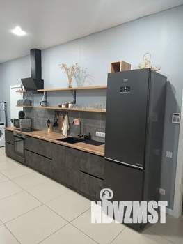 3-к квартира, посуточно, 120м2, 1/15 этаж