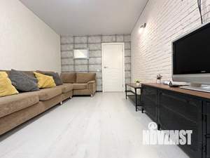 1-к квартира, посуточно, 38м2, 6/9 этаж