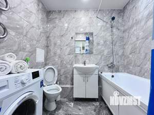 1-к квартира, посуточно, 38м2, 1/1 этаж