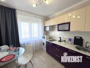 1-к квартира, посуточно, 34м2, 10/10 этаж