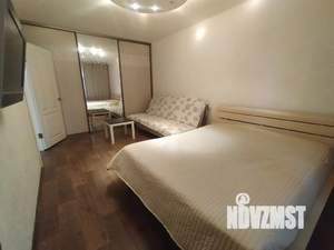 1-к квартира, посуточно, 33м2, 4/9 этаж