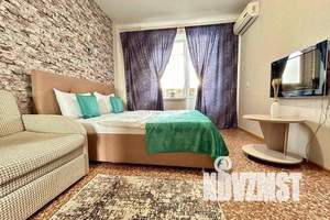 1-к квартира, посуточно, 40м2, 7/12 этаж