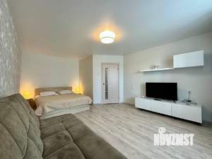 1-к квартира, посуточно, 40м2, 8/16 этаж