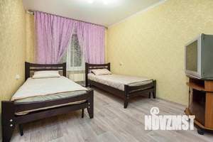 2-к квартира, посуточно, 45м2, 1/1 этаж