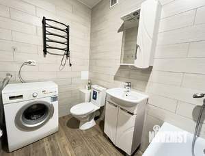 1-к квартира, посуточно, 38м2, 1/10 этаж