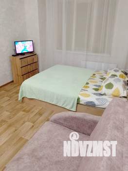 Студия квартира, посуточно, 28м2, 2/9 этаж